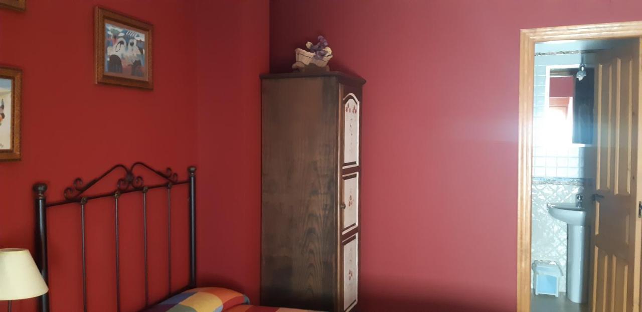 Sosas de Laciana Casa Antonio Y Beninaヴィラ エクステリア 写真